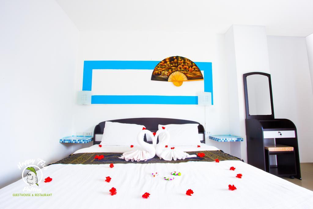 Happy Fish Guesthouse Patong Екстериор снимка
